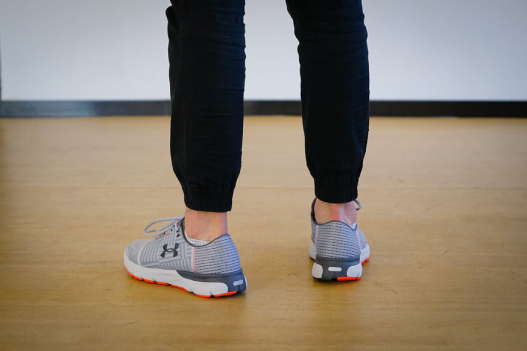 《到站秀》第95弹:UNDER ARMOUR GEMINI 3 / VELOCITI / EUROPA 男/女款跑鞋