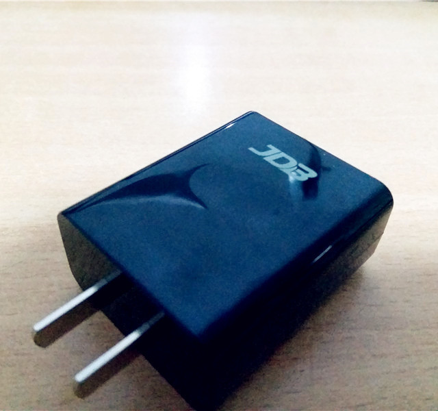 不在充电上浪费青春——JDB劲电宝七合一充电器开箱