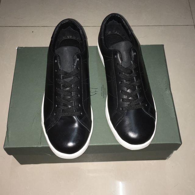 丹麦潮牌 Wood Wood 的北欧风 男款休闲鞋 开箱