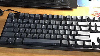 iKBC C87 青轴黑色 机械键盘 开箱