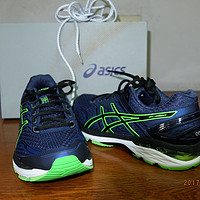 ASICS 亚瑟士 GT2000-5 次*级支撑跑鞋正确的尺码选择姿势-硕士狗的开箱