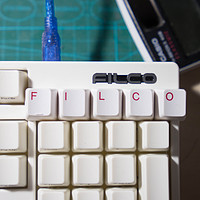 充值信仰——FILCO 斐尔可 奶白色双模侧刻红轴键盘