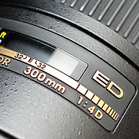 尼康D物语 篇三：摄影的路上你总要有一只340：AFS NIKKOR 300mm1：4D超长焦镜头