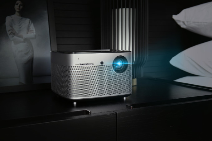 1080p 1100ansi流明:极米 推出 h1s 无屏电视4799元