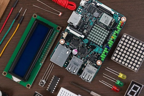 抢食“树莓派”开发板市场：ASUS 华硕 正式发布 Tinker Board