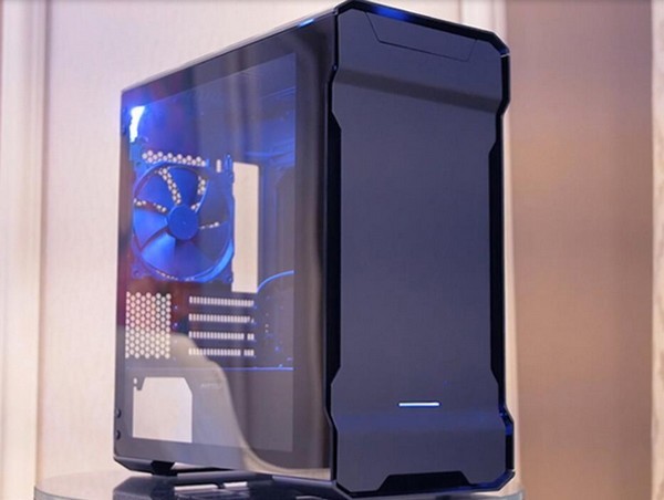 支持RGB幻彩灯效：PHANTEKS 追风者 推出 Enthoo Evolv MATX 机箱