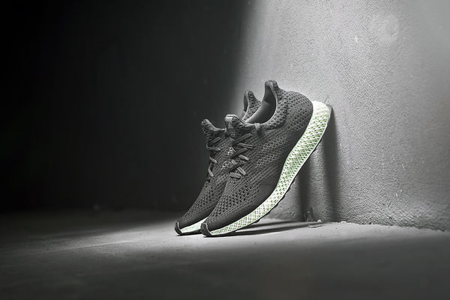 “跑步装备半月评”第9期：Polar发布采用6颗LED的光学心率表M430，adidas新工艺加速量产3D打印跑鞋