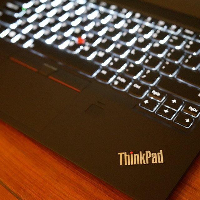 这代完美了---2017 ThinkPad X1 Carbon(附显卡坞测试)