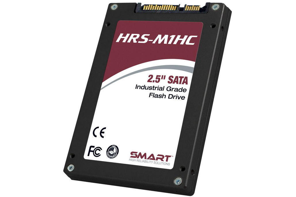 能在10万英尺高空运行：SMART HRS 推出 HRS-M1HC 8TB 工业级固态硬盘