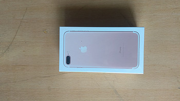 帮妹子买手机 — Apple 苹果 iPhone 7plus 玫瑰金色 开箱