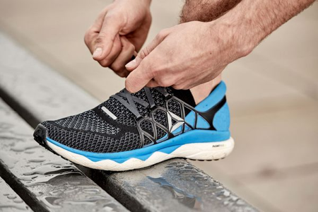 “跑步装备半月评”第10期：Altra推出支持实时语音指导的Torin IQ智能跑鞋，GARMIN升级Connect IQ智能平台