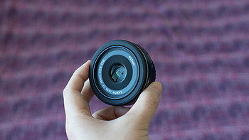 折腾照相这件事 篇十八：千元以下的良心饼干—CANON 佳能 40mm f/2.8STM镜头 体验