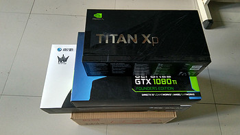 老黄家的新核弹：NVIDIA 英伟达 TITAN Xp开箱！