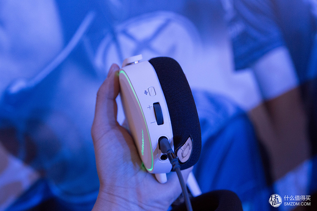 支持PC、PS、Xbox、Switch等多种设备：steelseries 赛睿 国内发布 Arctis 寒冰系列 游戏耳机