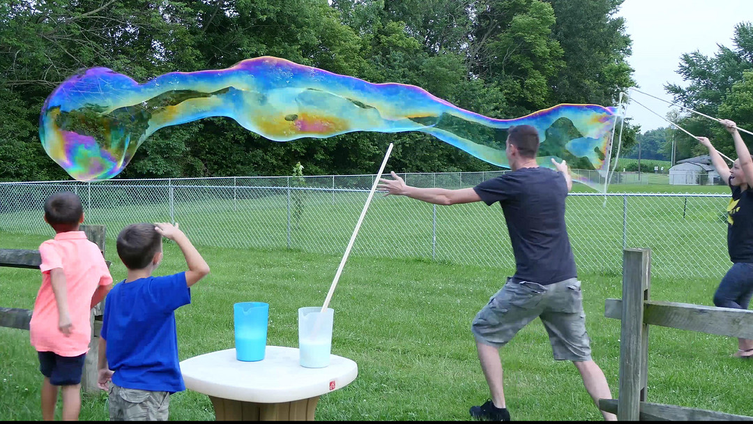 实践出真知！给孩子们做个超级大泡泡！