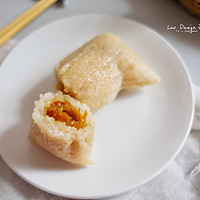 吃完咸的吃点甜的 简单纯味蜜枣白米甜粽