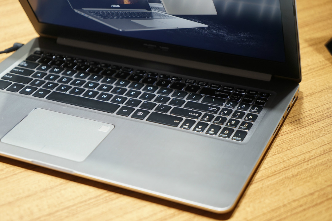 用性价比攻占主流市场：ASUS 华硕 发布 两款 VivoBook系列 笔记本电脑新品