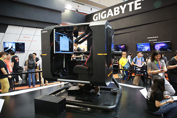 图赏 | 一篇图文带你逛完 GIGABYTE 技嘉 COMPUTEX 2017 展台