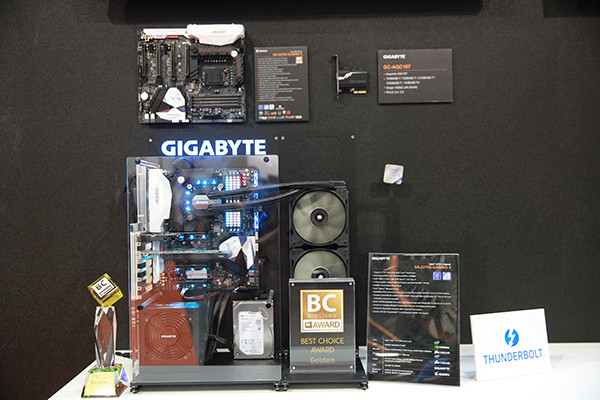 图赏 | 一篇图文带你逛完 GIGABYTE 技嘉 COMPUTEX 2017 展台