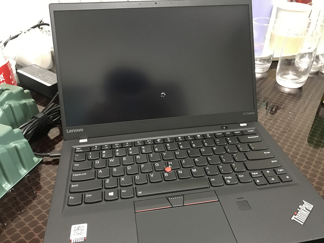 （终极购买贴） Lenovo 联想 ThinkPad X1 Carbon 2017  14英寸轻薄笔记本（两个月使用评测）