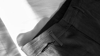 我的小众衣橱 篇七：#男人装#夏日一条九分裤的分享