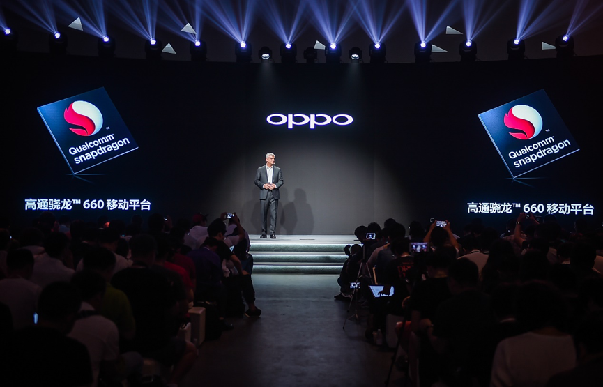 前后2000万：OPPO 正式发布 R11 智能手机