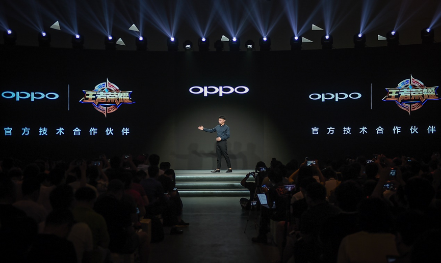 前后2000万：OPPO 正式发布 R11 智能手机