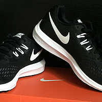 耐克 Nike Air Zoom Winflo 4 开箱