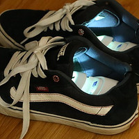 脚臭克星 — UVShoe 紫外线杀菌鞋 开箱