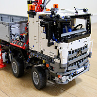 不惑大叔的legogo 篇八：心有猛虎—— LEGO 乐高 42043 奔驰大卡