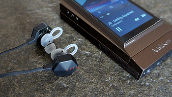 摆脱3.5mm的烦恼 — Fiil Carat Lite 蓝牙运动耳机 开箱评测