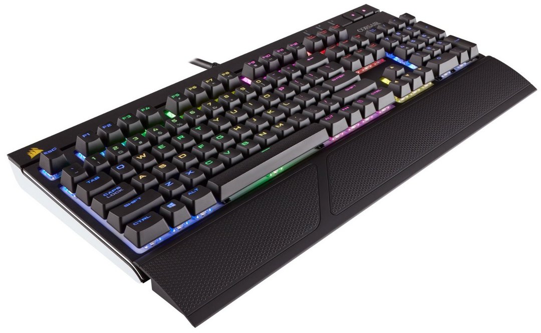 618换键盘记——USCorsair 海盗船 STRAFE RGB 惩戒者 简单评测