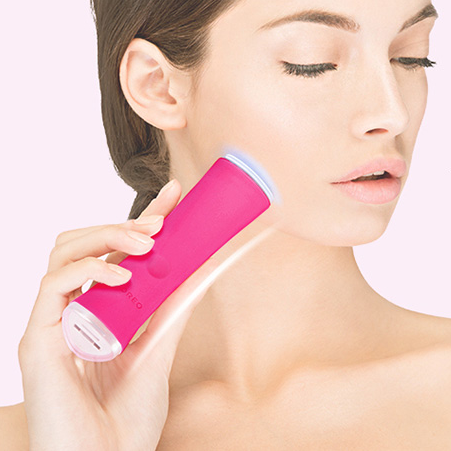主打祛痘:FOREO 推出 ESPADA 蓝光净肤 美颜仪