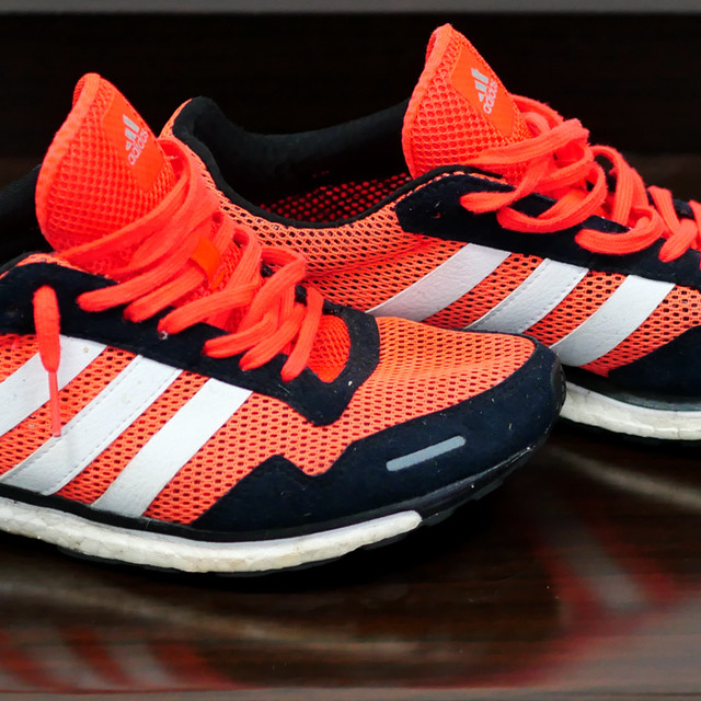 Boost 家族的马拉松冠军之选  - adidas 家的Adizero Adios