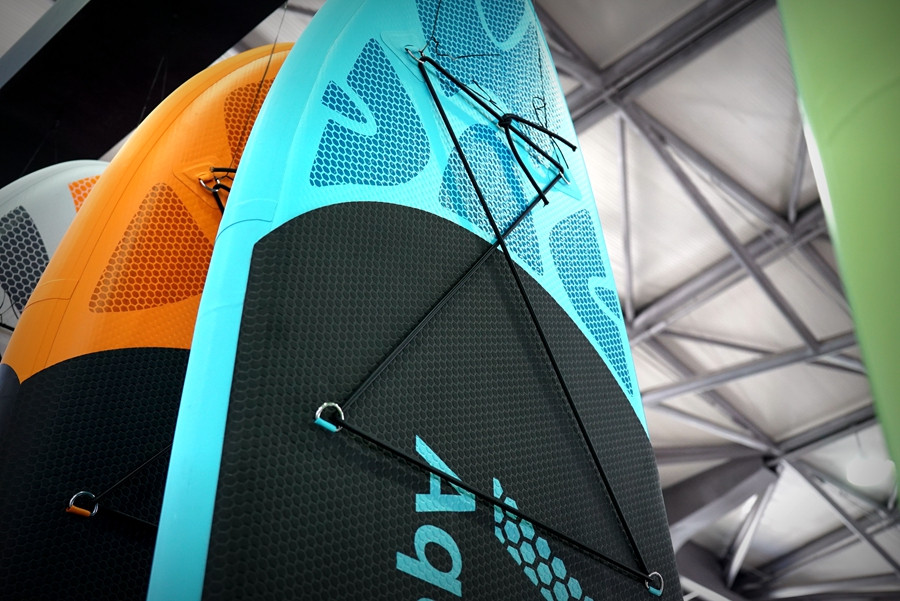 纯粹水生活：Aqua Marina 乐划 展示 多款冲浪桨板 及其他水上产品