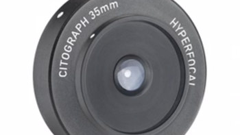 为街头摄影而生：Goerz 推出 Citograph 35mm f/8 FE 饼干镜头