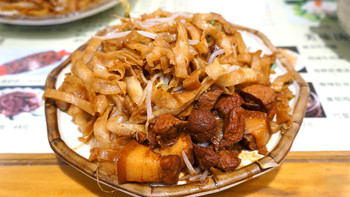 郑州什么值得吃？老三记之二 ： 葛记焖饼&特色小吃简介 