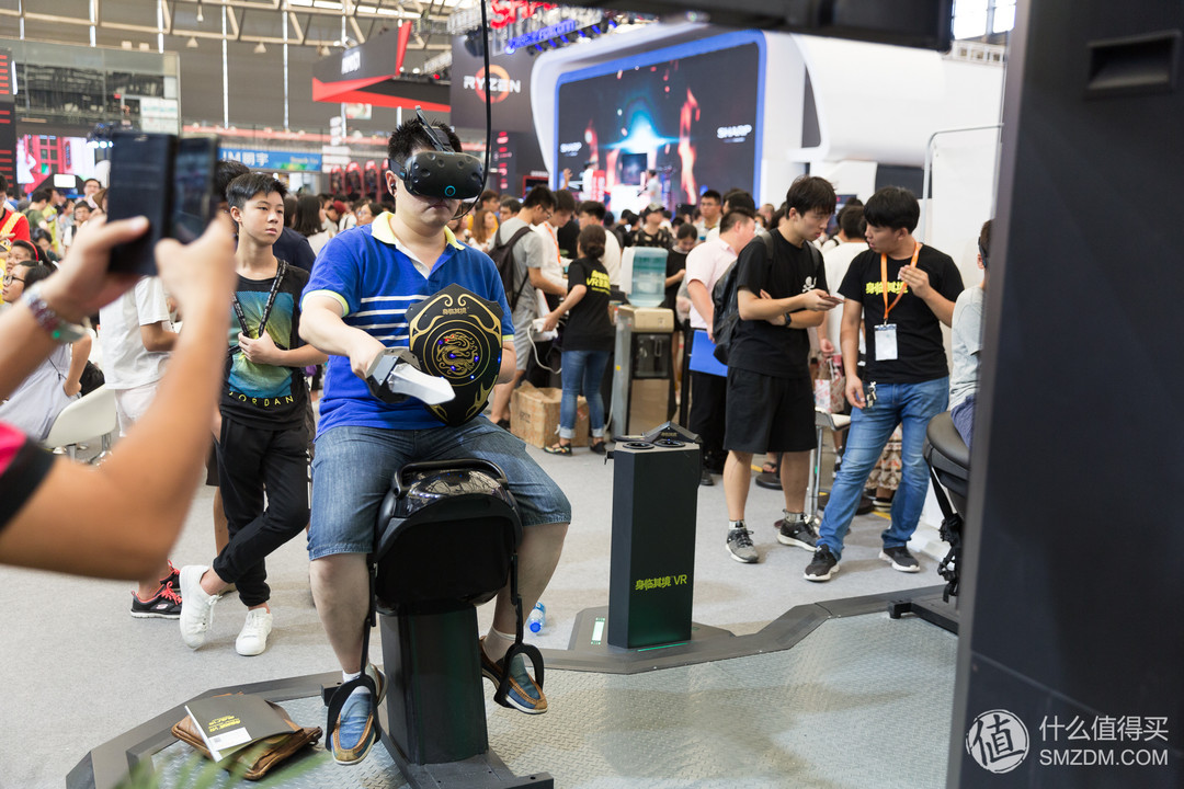 独特“载具”带来4D VR体验：ChinaJoy 2017 E3硬件场馆 畅玩小分享