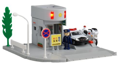 #本站首晒#TAKARA TOMY 多美卡交通警署