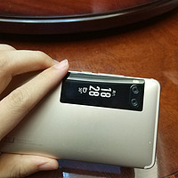 一个买设计送手机的公司 — MEIZU 魅族 PRO 7 金色高配版 开箱