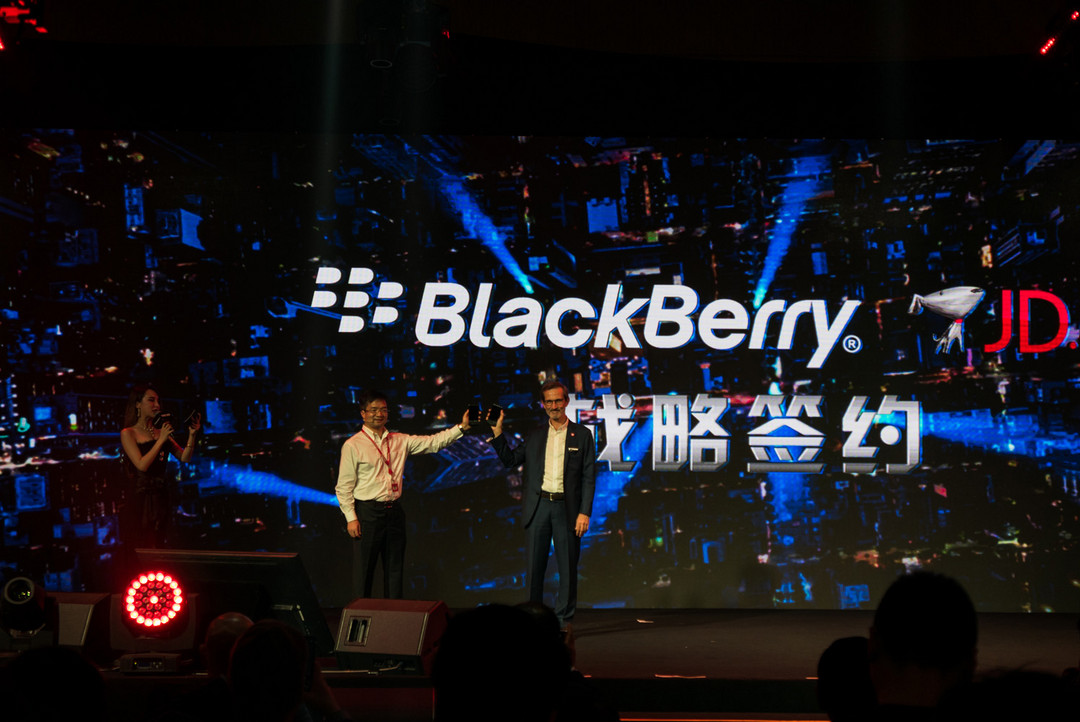 再次进入中国市场：BlackBerry 黑莓 发布国行版KEYone手机