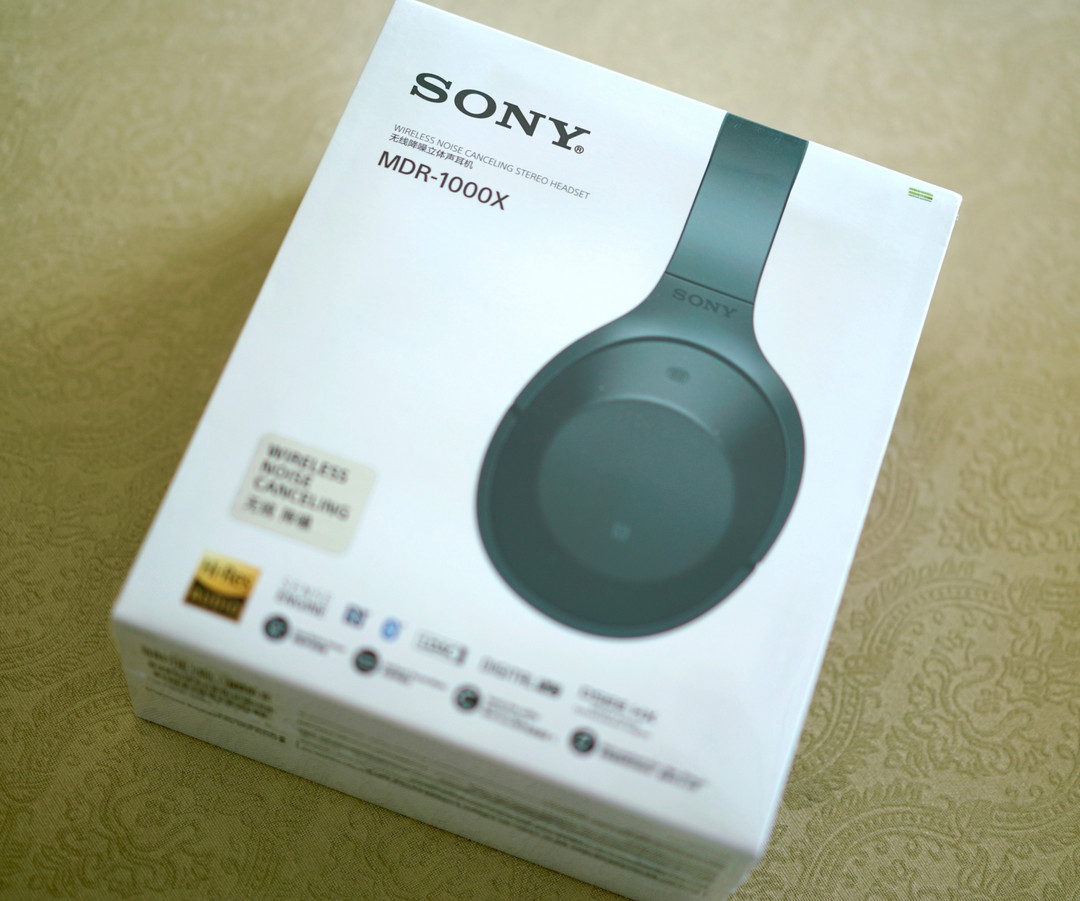 信仰充值，小小降噪豆—SONY 索尼 WF-1000X 降噪蓝牙耳机 开箱