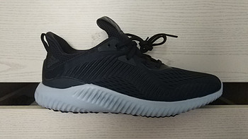 #原创新人# adidas 阿迪达斯 alphabounce em m 简单开箱介绍