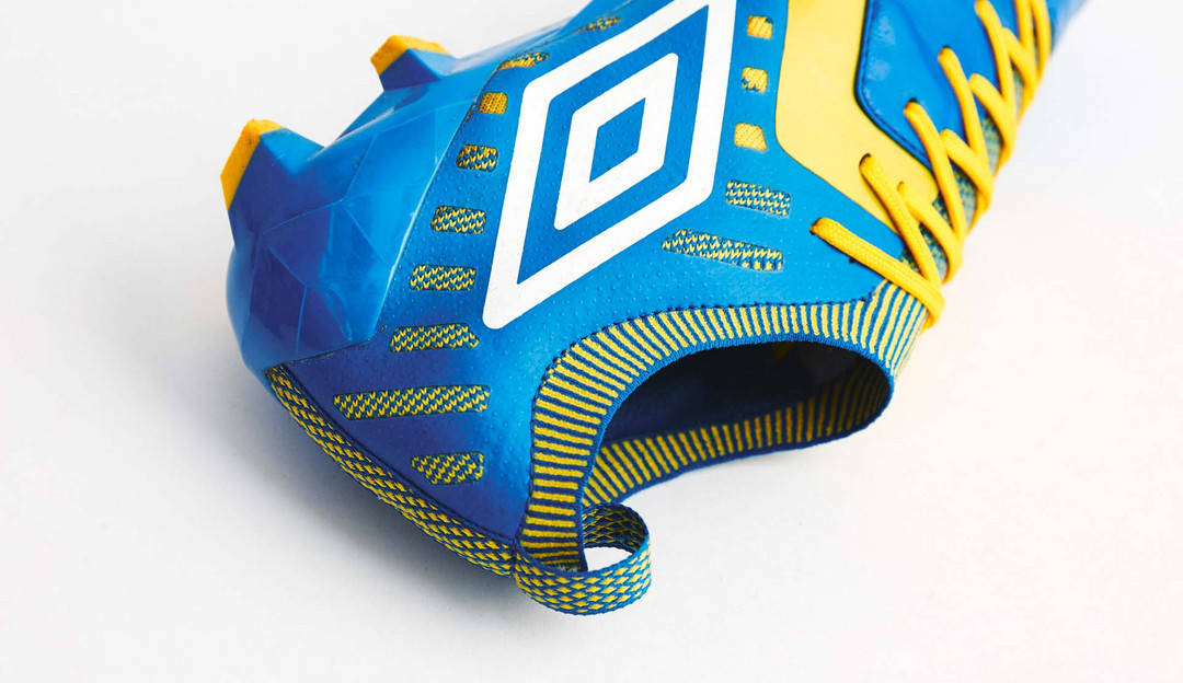 蓝色钻石：UMBRO 茵宝 推出全新 Meduase II Elite FG 足球鞋