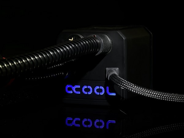 快拆可串联、420mm冷排：AlphaCool 发布 Eisbaer 420mm 一体水冷散热器