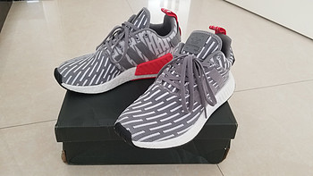 灰白来袭，adidas 阿迪达斯 NMD R2 运动鞋 开箱