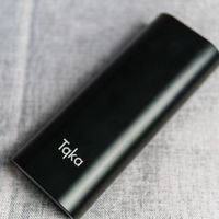 #充电三两事# 篇七十三：傻大黑粗容量足 — Tqka 数显移动电源 20000mAh 开箱评测