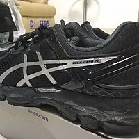 女鞋男穿第二波—价格美好的ASICS 亚瑟士 Kayano 22 黑色女款跑鞋 晒单，兼谈选择跑鞋的新思考