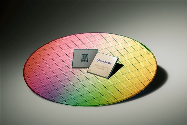 10nm工艺、多达48核心：Qualcomm 高通 发布 Centriq 2400 系列服务器处理器