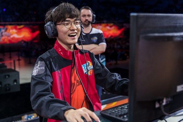 Faker、Uzi领衔：《英雄联盟》2017全明星赛阵容出炉